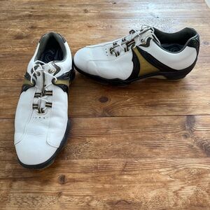 DRYJOYS ECL FootJoy Leather System White Black Golf Cleat Shoes Men’s 11.5 EUC